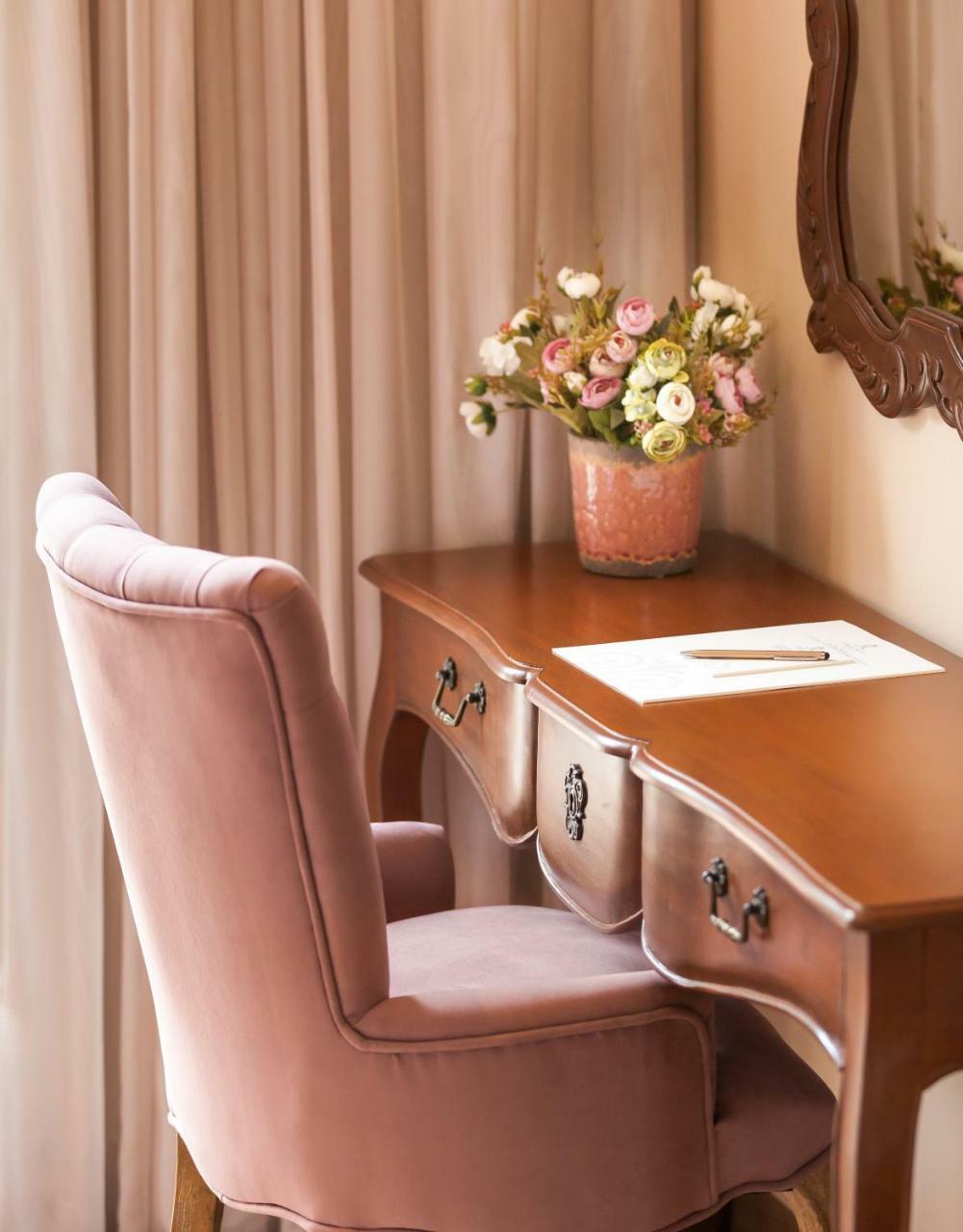 מלון Kyniska Palace Conference & 5*